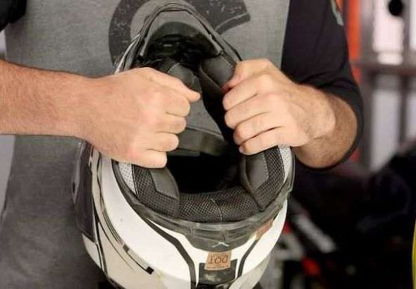 CUCI HELM JOGJA